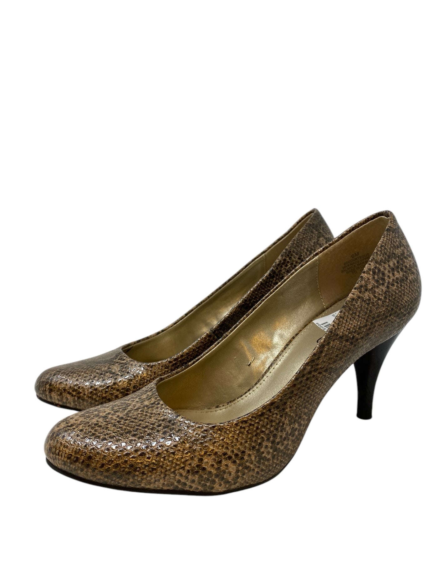 Bandolino Women Size 6 Snake print Heels