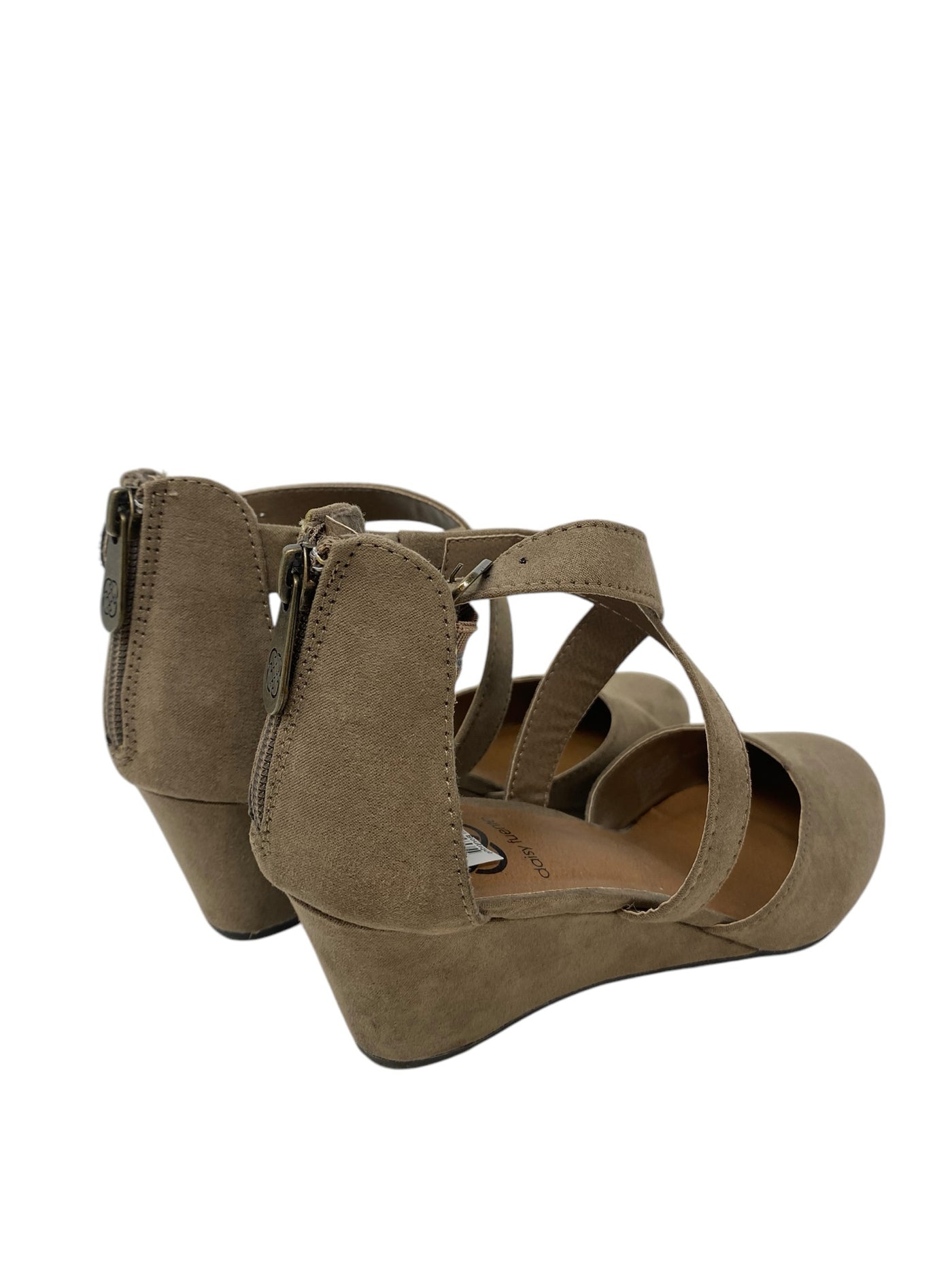 Daisy Fuentes Women Size 7 Taupe Wedge