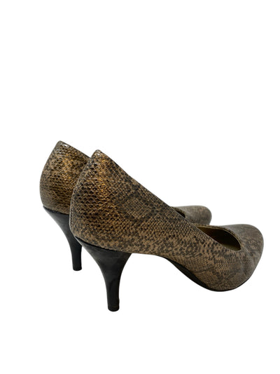 Bandolino Women Size 6 Snake print Heels