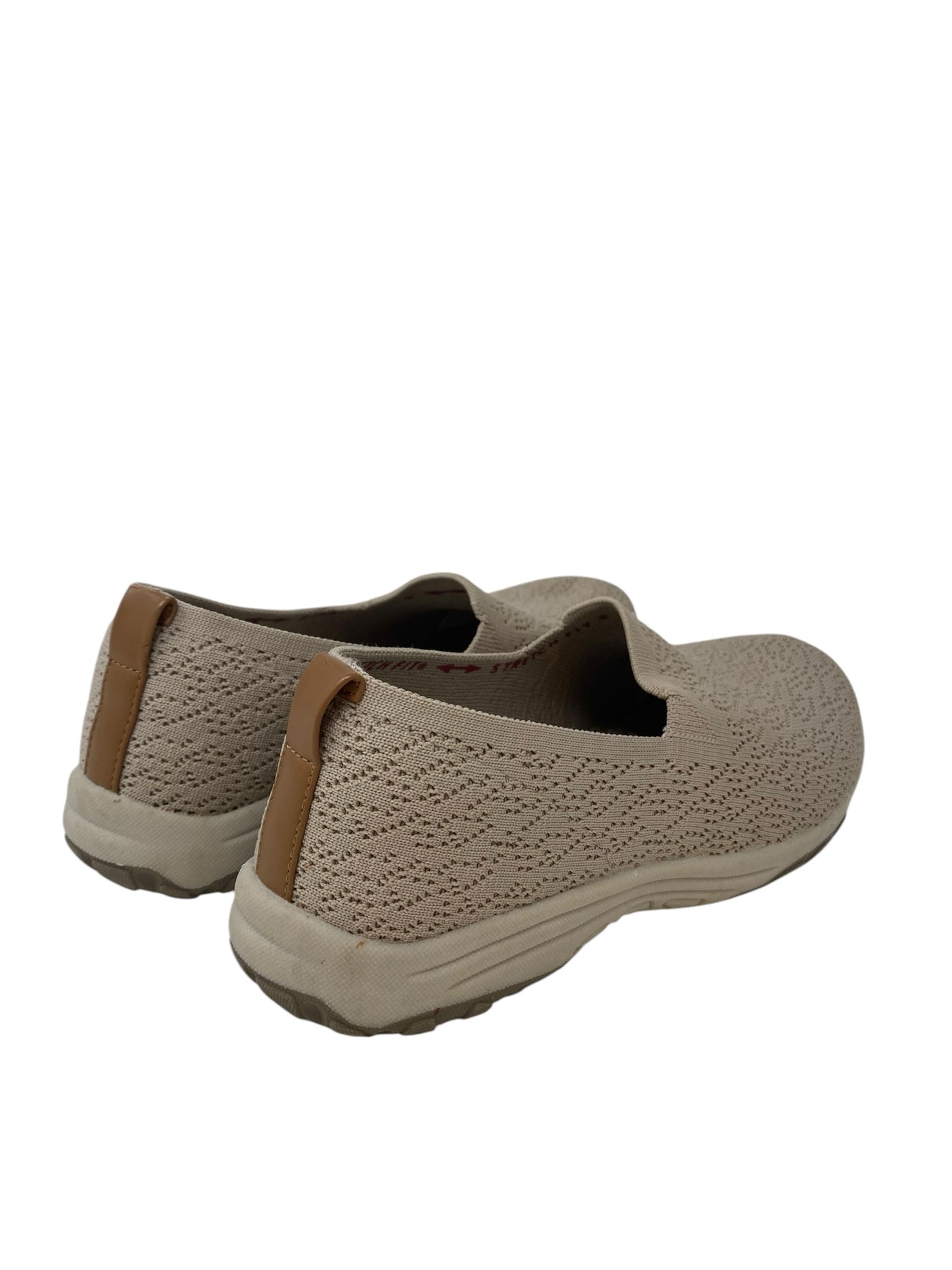 Skechers Women Size 8.5 Beige Flats