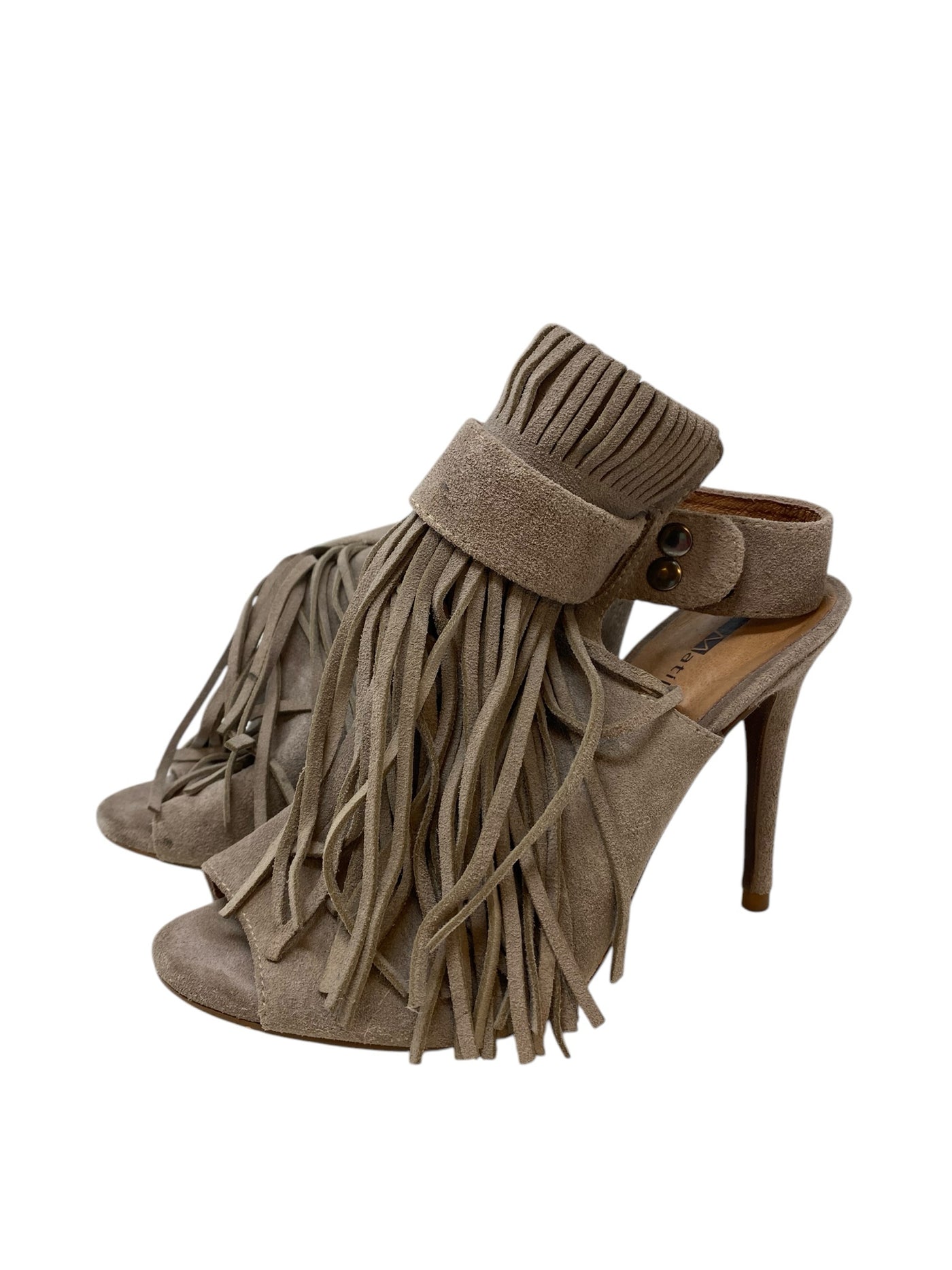 It's SO You Boutique Women Size 36 Taupe Heels