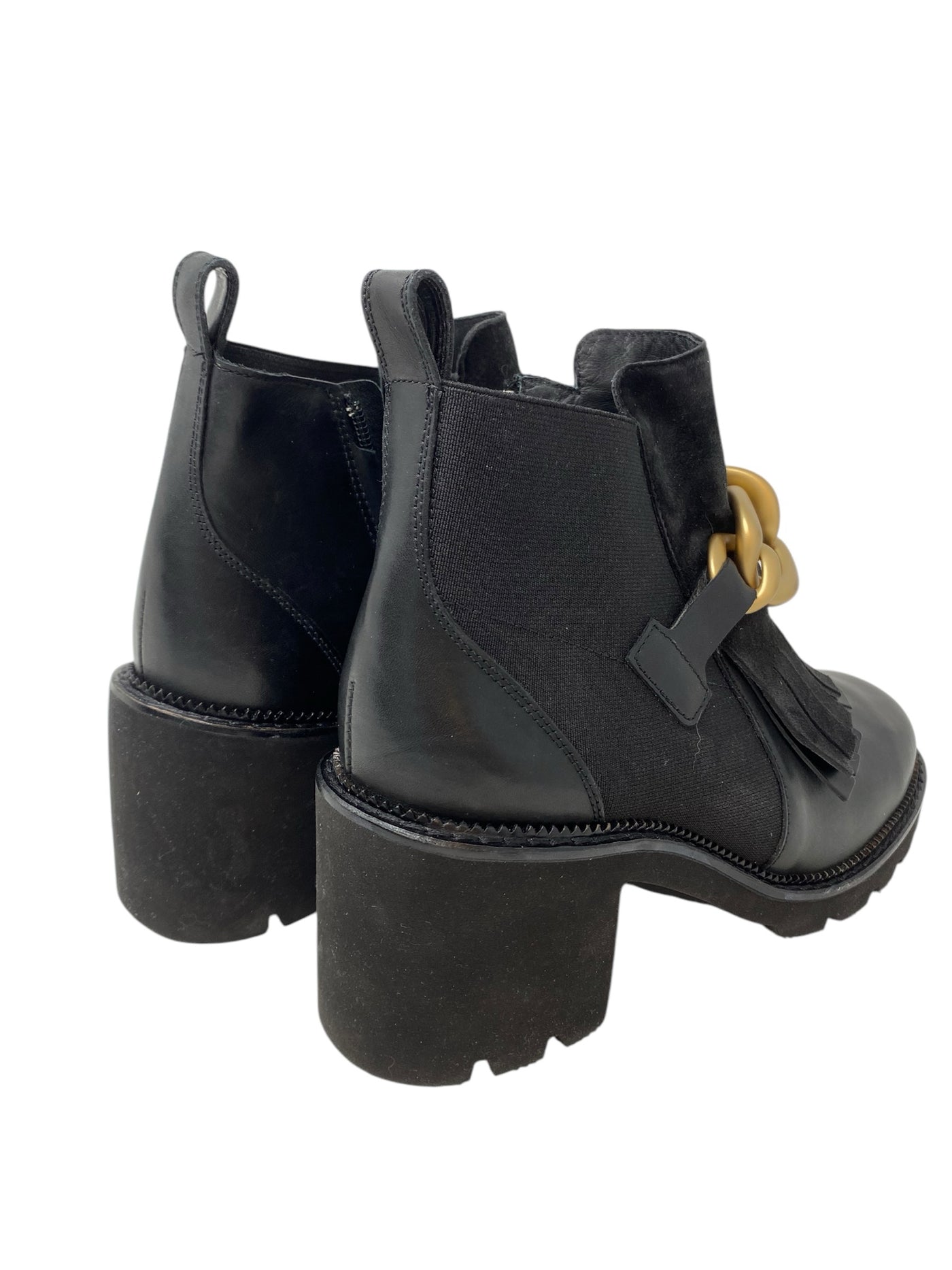 It's SO You Boutique Women Size 5.5 Black Booties