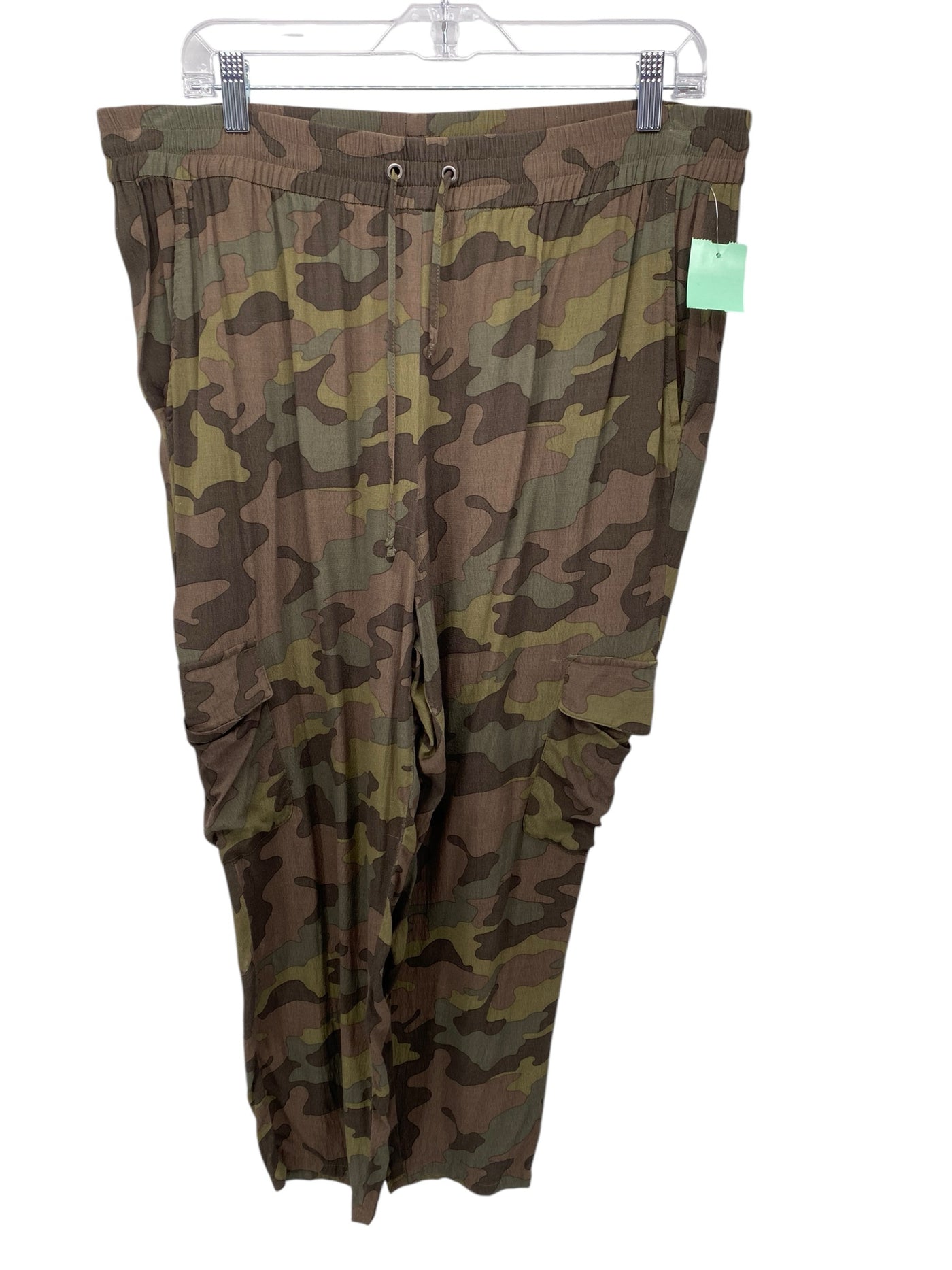 BP Misses Size XL Camoflage Pants